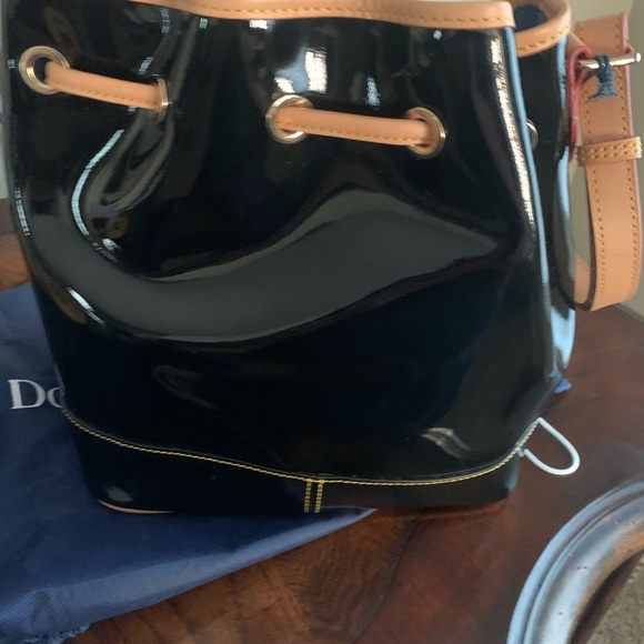 NWT Dooney & Bourke black patent leather bucket drawstring bag. - Picture 4 of 7
